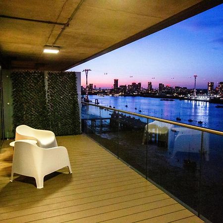 Waterfront- London Greenwich O2 Arena 2 Bed Flat Exterior photo