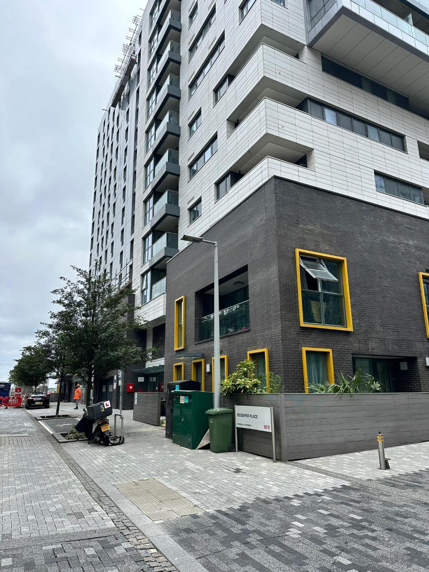 Waterfront- London Greenwich O2 Arena 2 Bed Flat Exterior photo